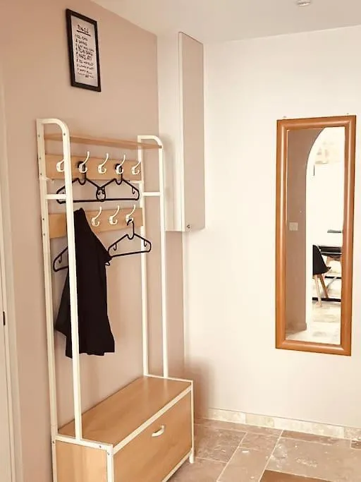 Stylish Loft Paris 17- 3 Bdrs - 2 Bathrs - 7 Pers Lägenhet