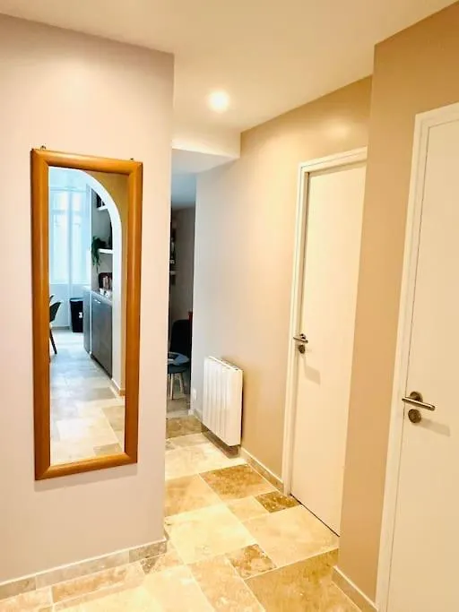 Stylish Loft Paris 17- 3 Bdrs - 2 Bathrs - 7 Pers Lägenhet 0*,