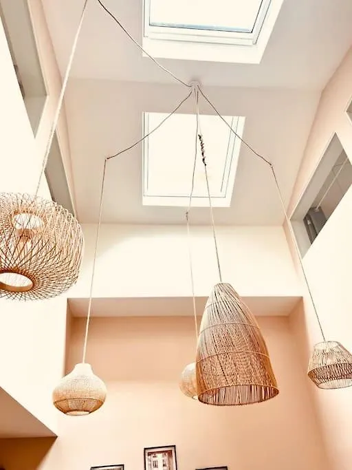 Apartament Stylish Loft Paris 17- 3 Bdrs - 2 Bathrs - 7 Pers