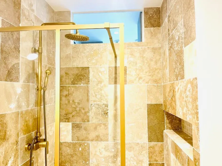 Apartament Stylish Loft Paris 17- 3 Bdrs - 2 Bathrs - 7 Pers